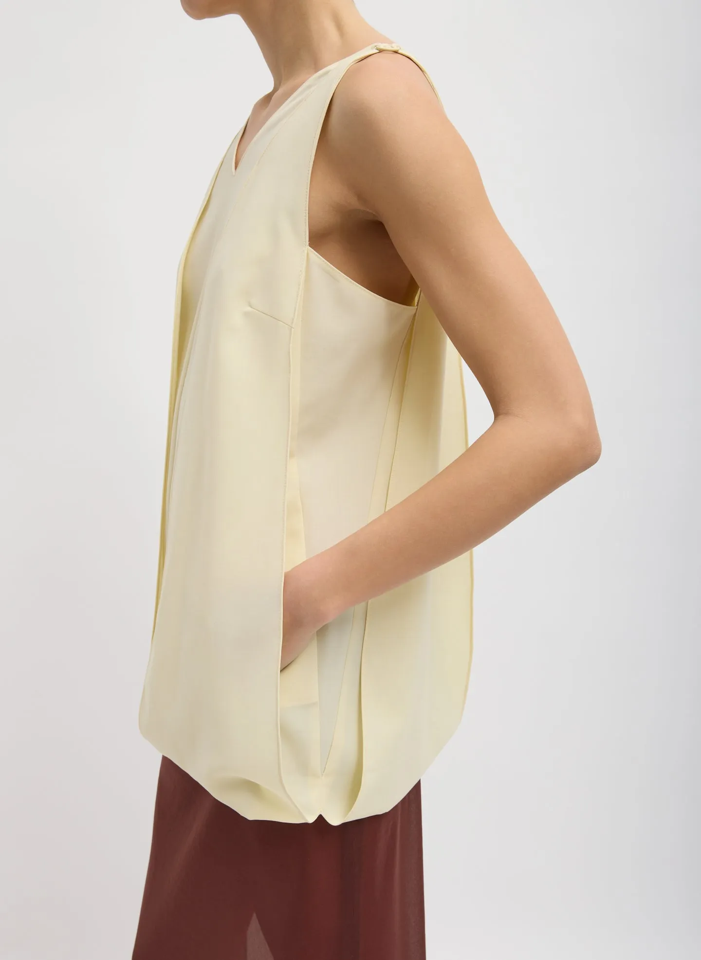 Tropical Wool Sleeveless Paneled Tunic